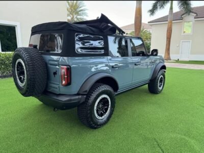 Ford Bronco Badlands 4-Door