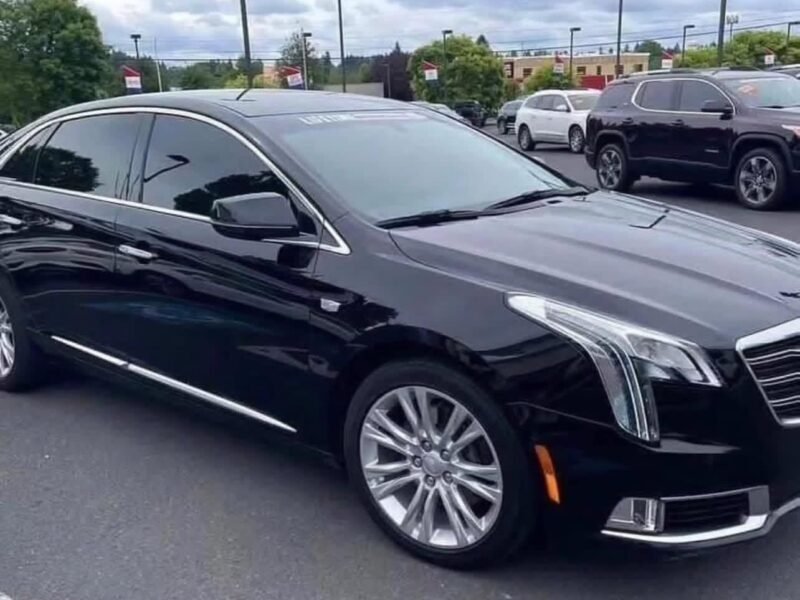 CADILLAC XTS