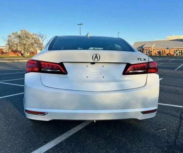 Acura TLX