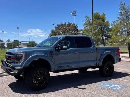 Ford F-150 Lariat